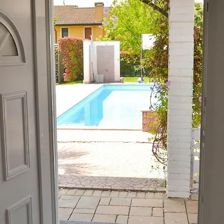 ベッド・アンド・ブレックファスト Dolcevita ルバーノ
